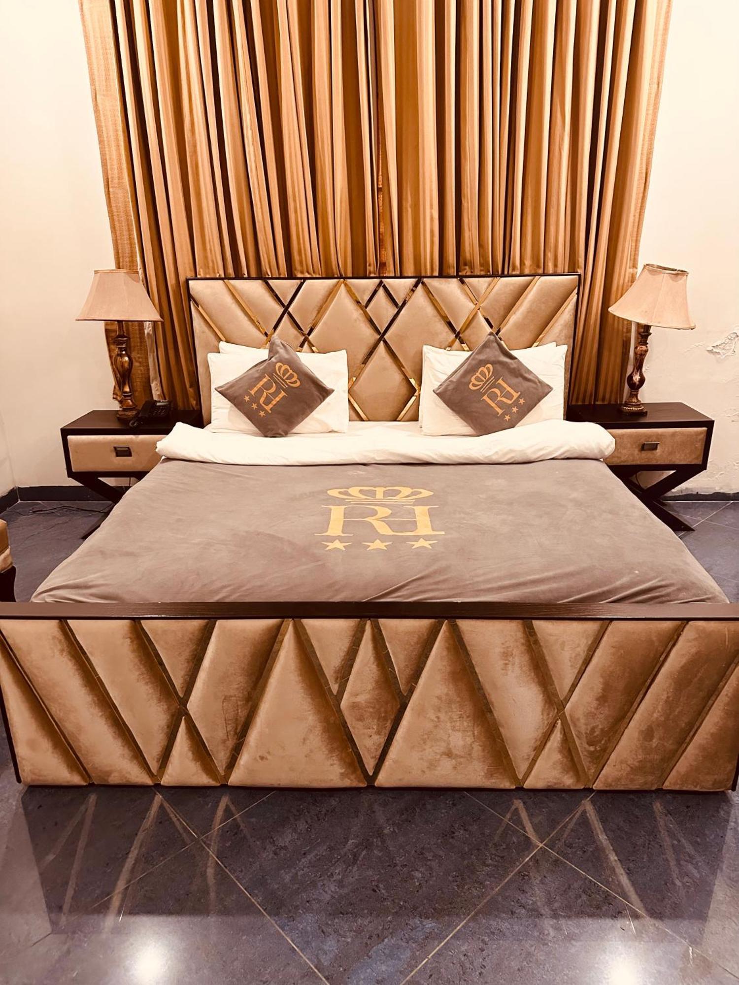 Reina Boutique Hotel - G9 Iszlámábád Kültér fotó