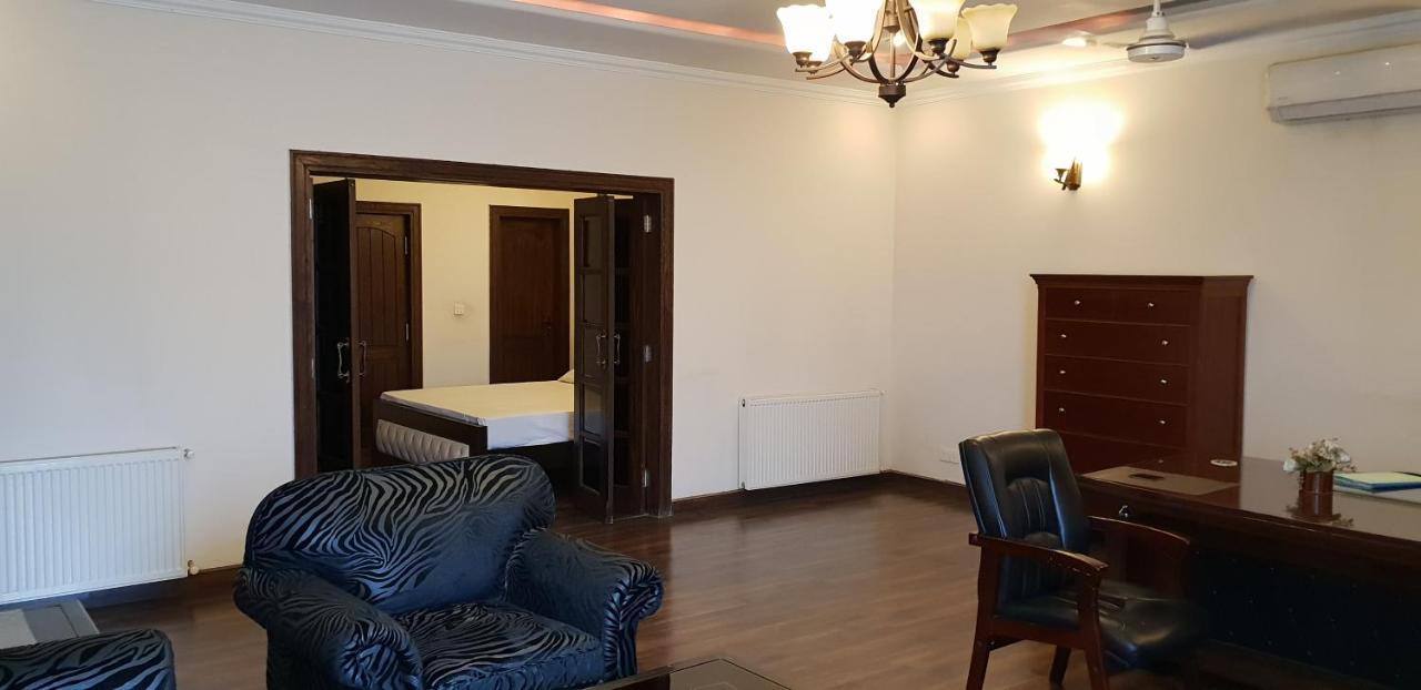Reina Boutique Hotel - G9 Iszlámábád Kültér fotó